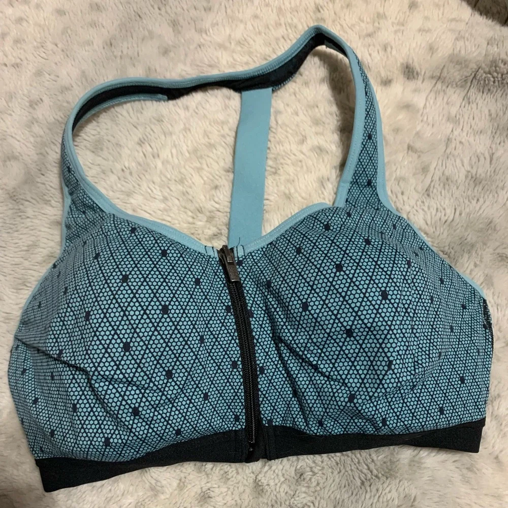 Sports bra - Picture 1 of 3